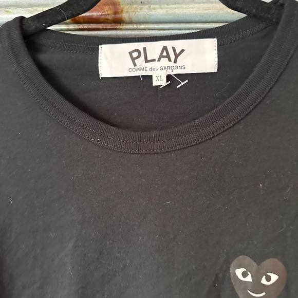 Comme Des Garçons Play Black Holiday Emoji Size XL - Picture 5 of 7
